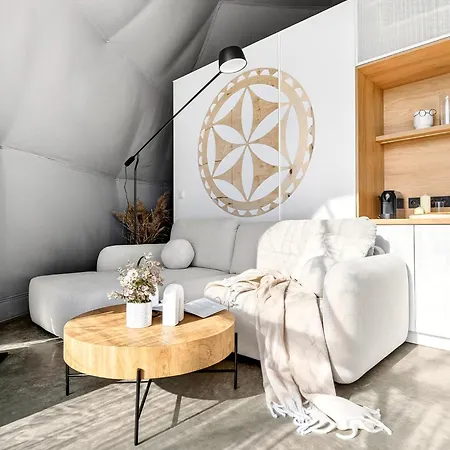 Sense - Luxury Glamping ラグジュアリーテント Maruszyna